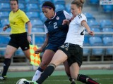 Auch heute werden sich Sydney Leroux und Josephine Henning harte Duelle liefern (Foto: Sascha Pfeiler- girlsplay.de)
