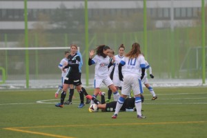 Klarer Sieg für Zürich im letzten Spiel 131123 frauen 7 300x200 Klarer Sieg für Zürich im letzten Spiel